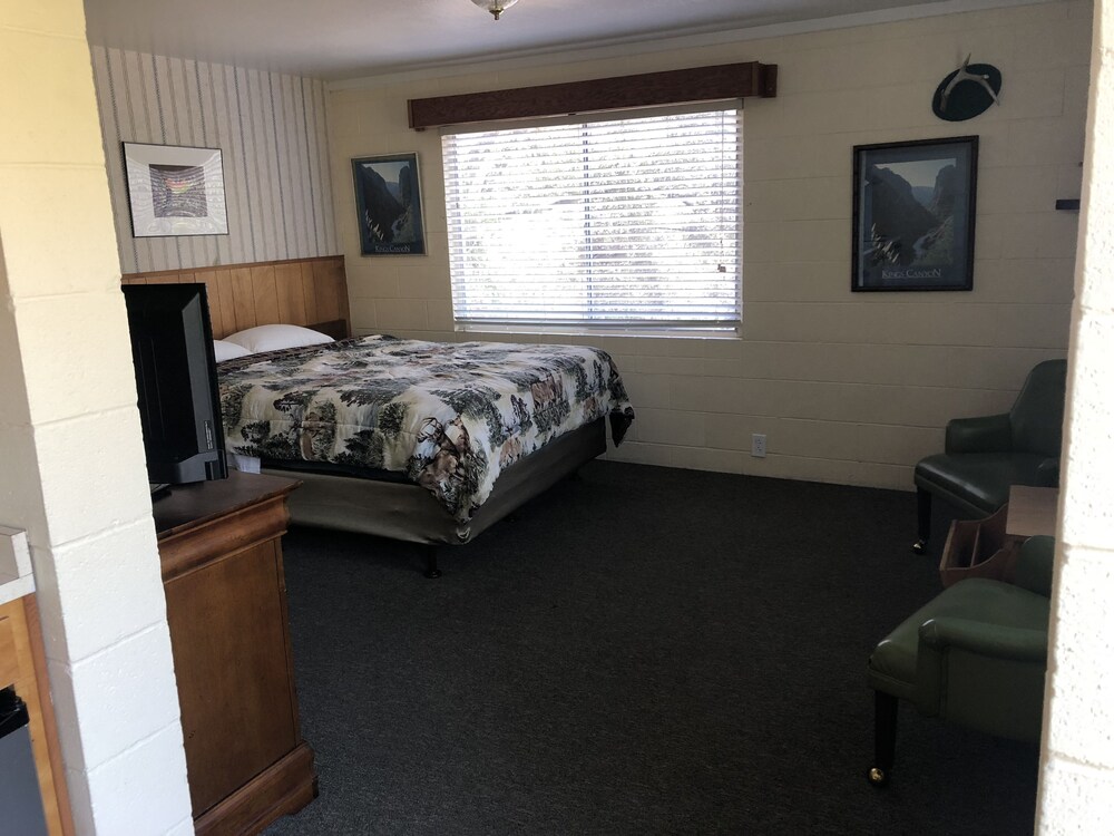 Sequoia Village - photo 19