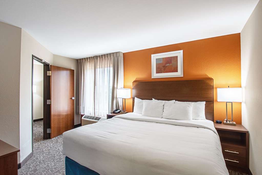 MainStay Suites Madison Monona - photo 10