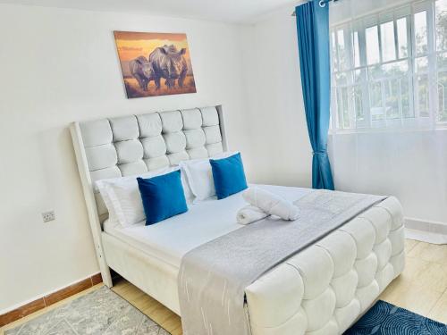Serene escapade - last minute hotel in Unknown City