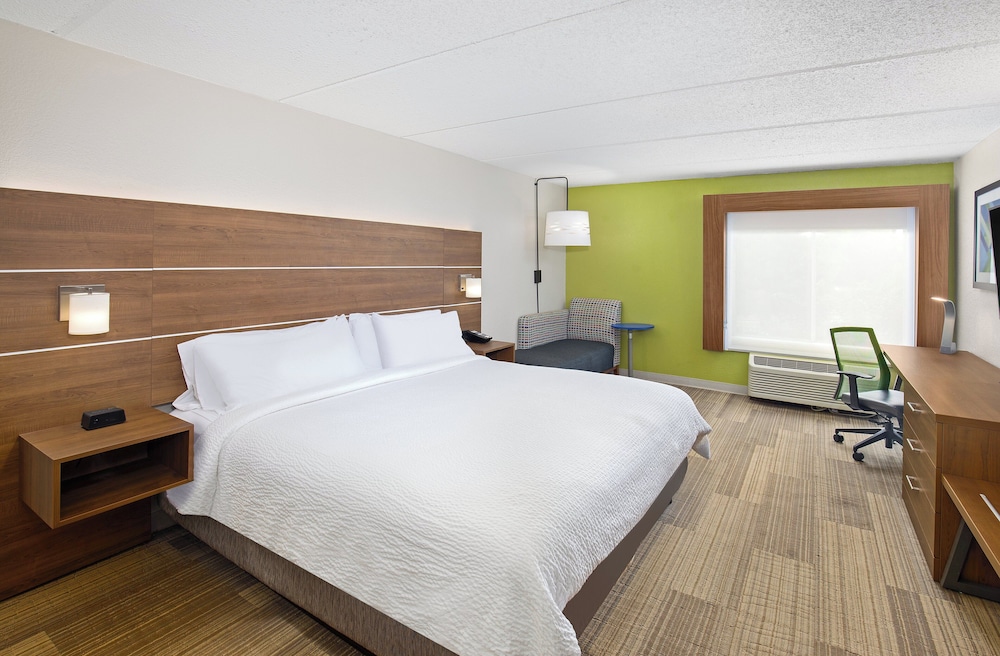 Holiday Inn Express Hotel and Suites Kings Mountain by IHG - photo 20