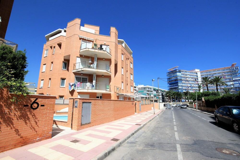 Stay In La Palma — 4-Star Luxury Hotel in El Campello, Spain
