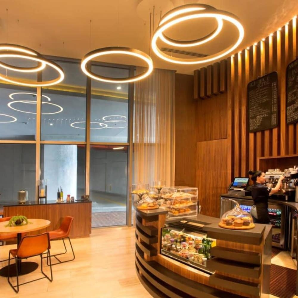 Luxe Stay at Hyde Resort oceanfront Amenities - photo 38