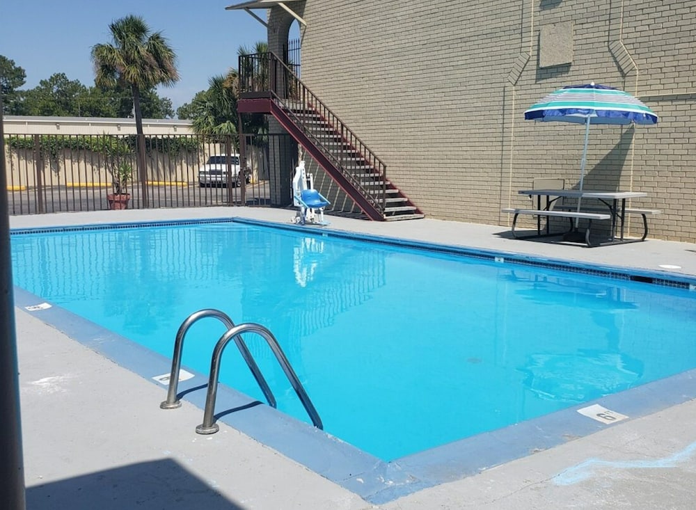 Red Roof Inn New Orleans Westbank - photo 28