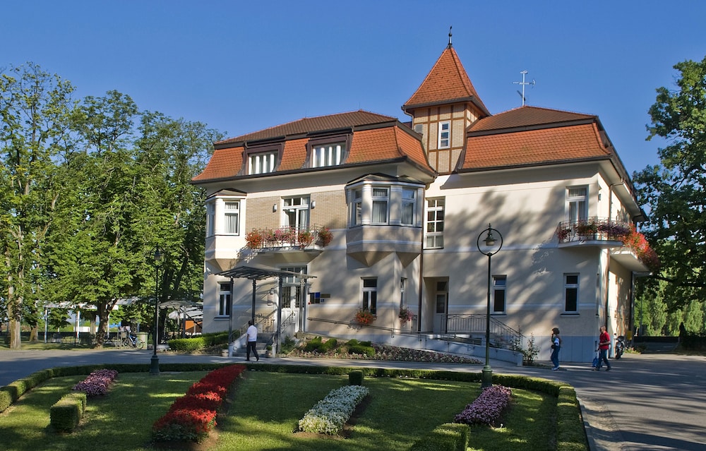 Hotel Korana Srakovcic in Karlovac, Croatia