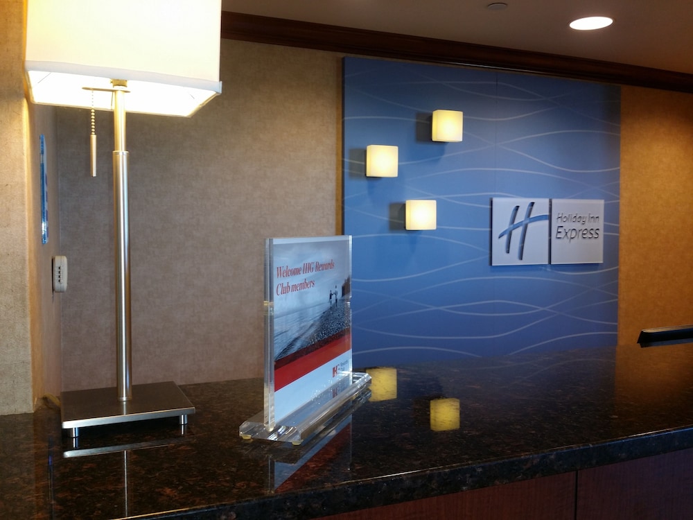 Holiday Inn Express & Suites Richland by IHG - photo 40