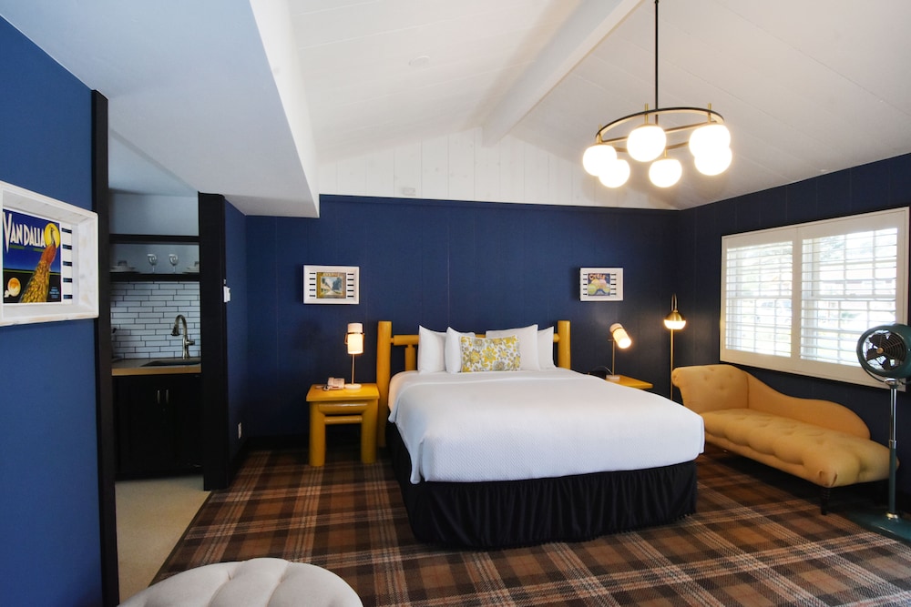 Carmel River Inn & Cottages - photo 20