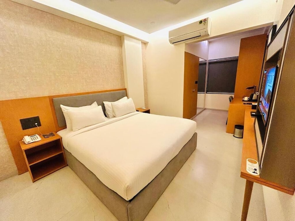 Vijay Vilas Hotel in Jalna, India