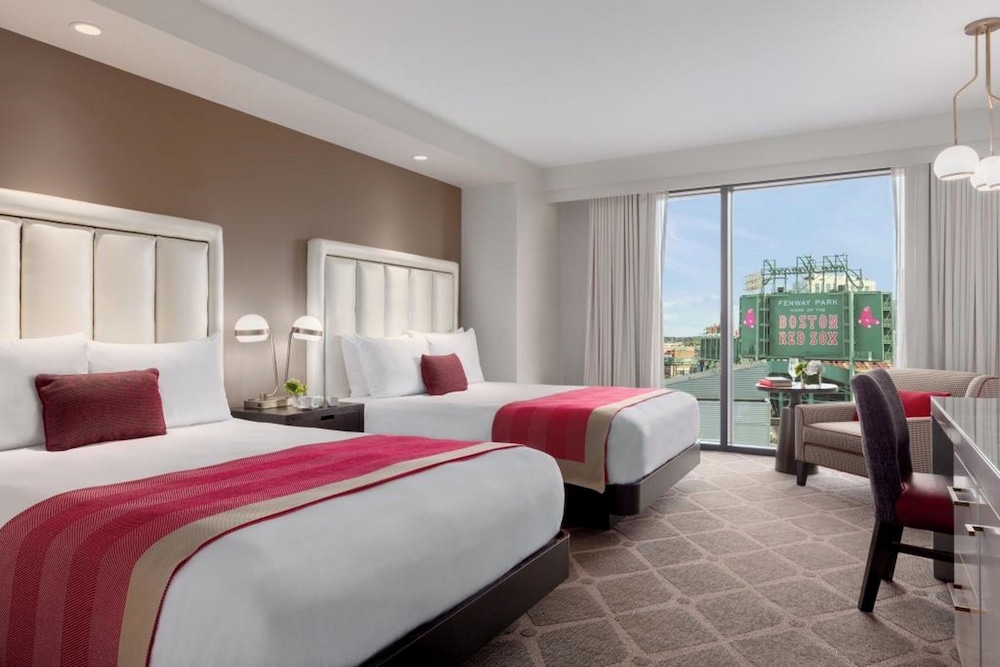 Hotel Commonwealth - photo 29