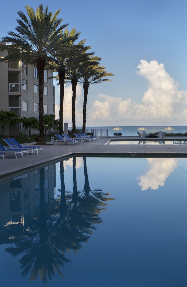 Edgewater Beach Hotel - photo 35