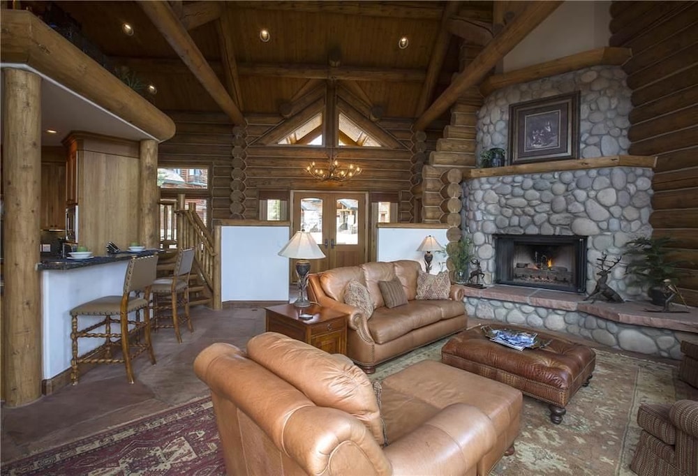 Sundance Grand Overlook By Telluride Resort Lodging - photo 40