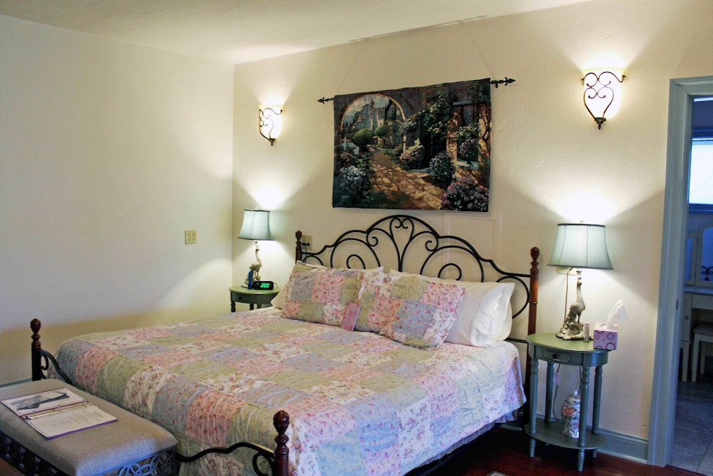 Battlefield Bed & Breakfast Inn - photo 30