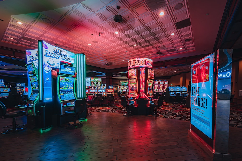 Boulder Station Hotel and Casino - photo 17