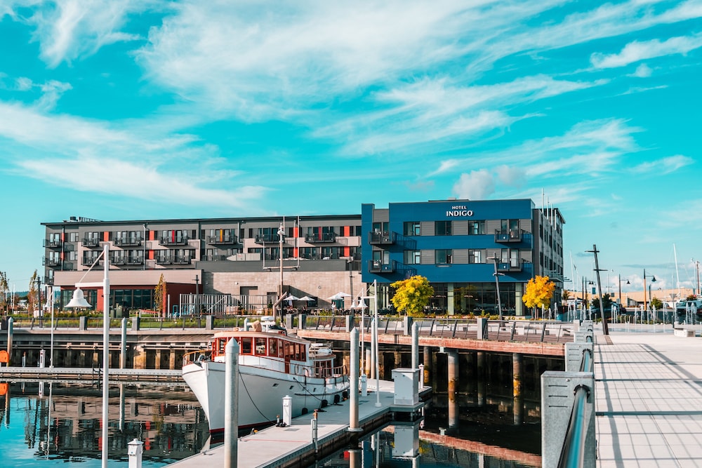 Hotel Indigo Everett Waterfront Place by IHG - photo 90