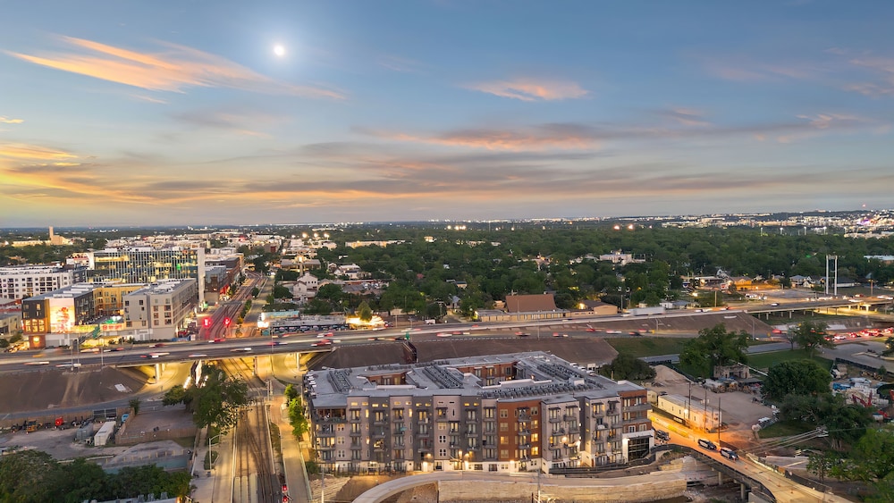 Placemakr Downtown Austin - photo 278