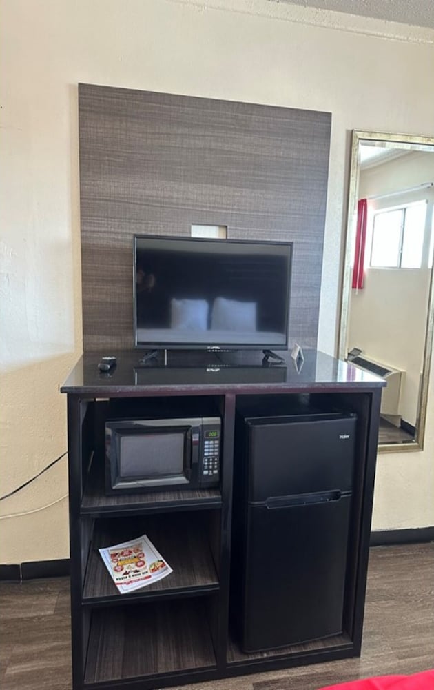 Knights Inn at Lackland Afb San Antonio - photo 8