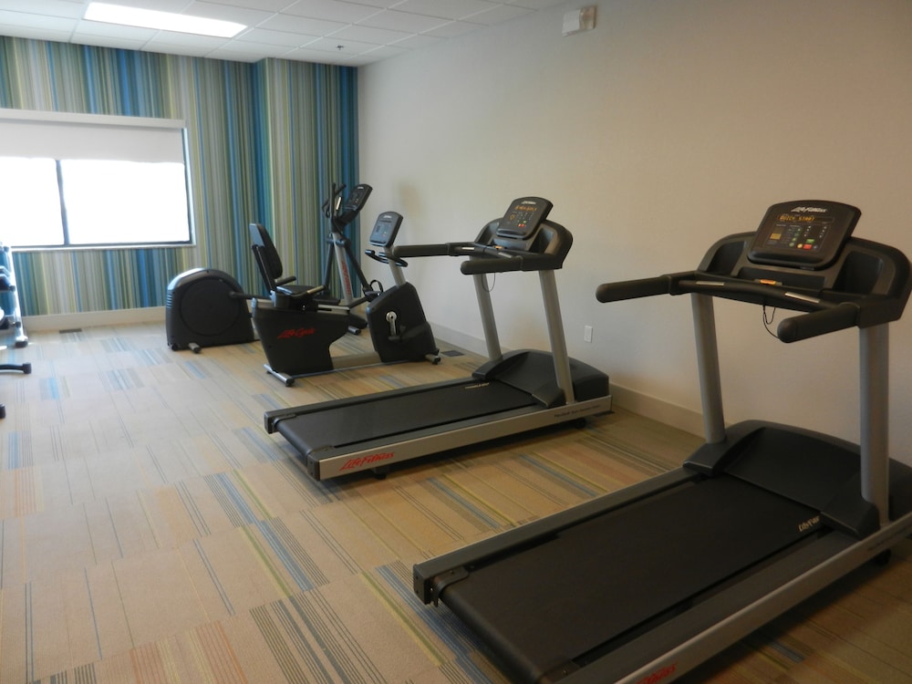 Holiday Inn Express & Suites Phoenix West Buckeye by IHG - photo 32