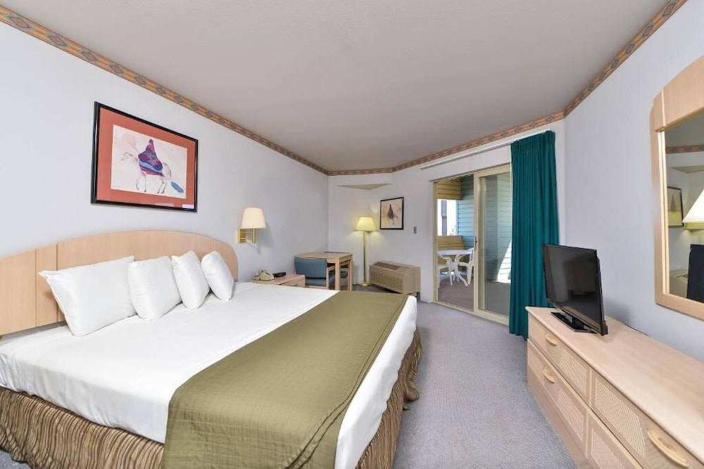 West Star Hotel - photo 12