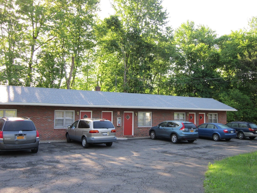 Cadet Motel - photo 41