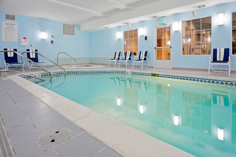 Holiday Inn Express Hotel & Suites West Coxsackie by IHG - photo 21