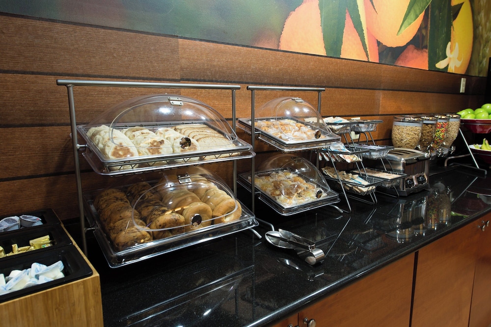 Fairfield Inn by Marriott Orangeburg - photo 26
