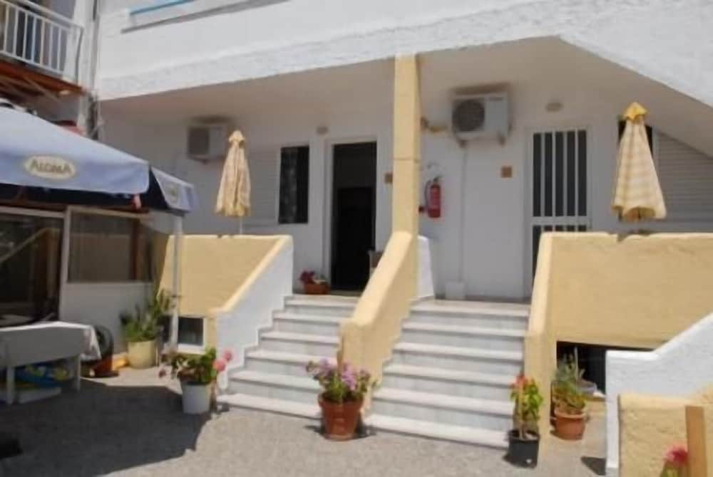 Panorama Studios - carbon neutral hotel in Kos