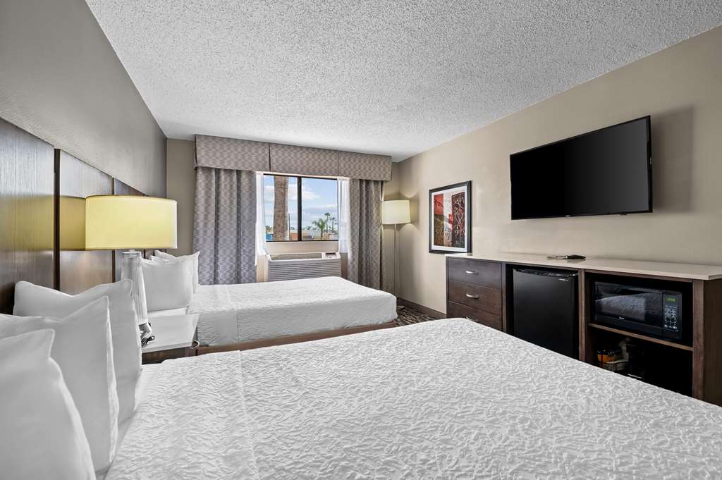 Best Western Los Alamitos Inn & Suites - photo 34