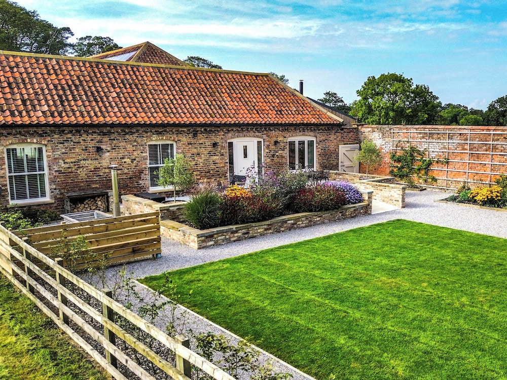 Flittermouse Barn in Kingston Upon Hull, United Kingdom