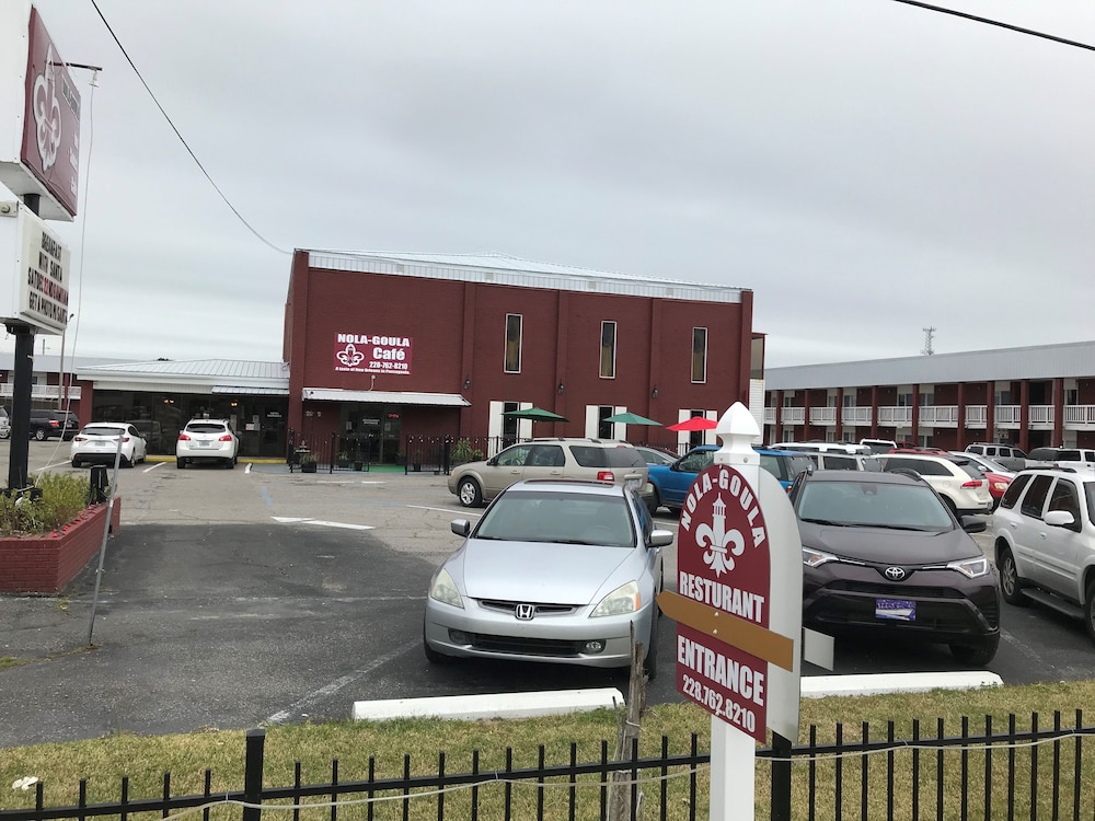 Nola Goula Inn & Suites - photo 26