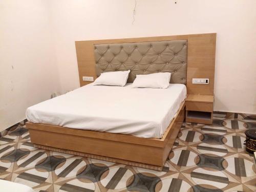 Hotel O Ayodhya Deluxe — Ajodhya — photo 2
