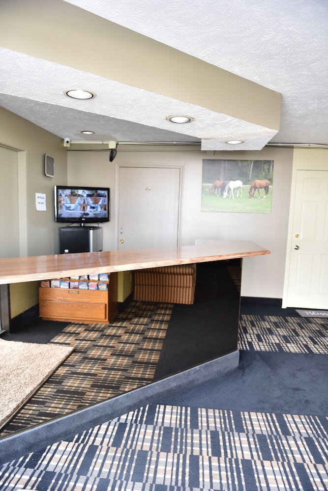 Key West Inn Hobart - photo 3