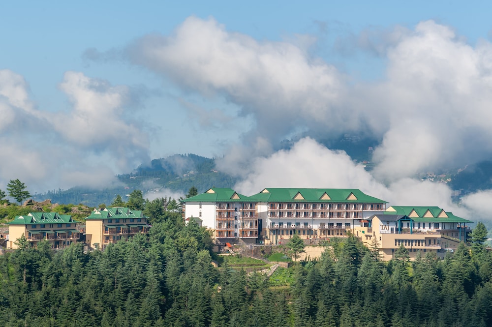 Taj Theog Resort Spa Shimla — Theog