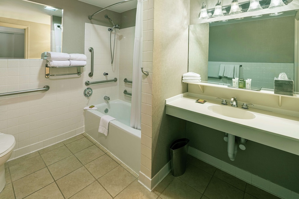 Hilton Cincinnati Netherland Plaza - photo 44