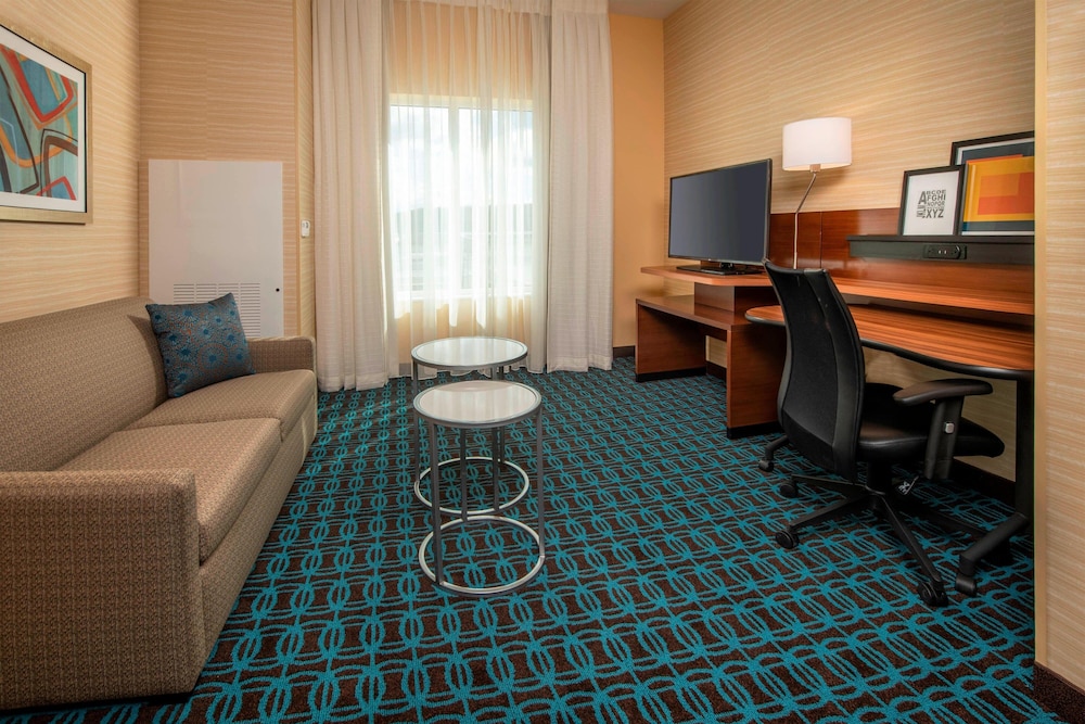 Fairfield Inn & Suites by Marriott Harrisburg International Airport - photo 15
