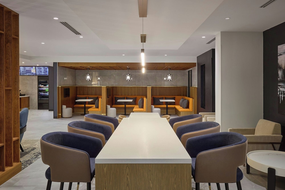 Courtyard by Marriott Denver Downtown West - photo 4