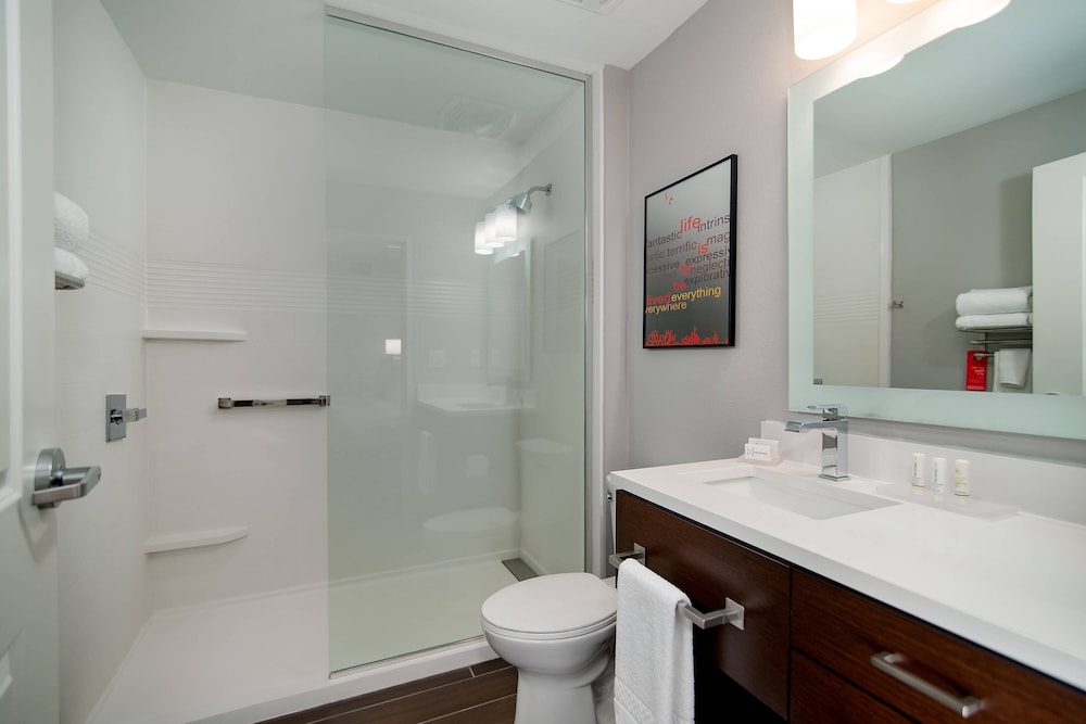 TownePlace Suites Fort Worth University Area Medical Center - photo 15