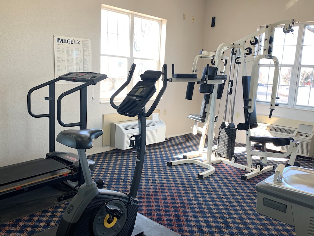 Microtel Inn & Suites by Wyndham Fond Du Lac - photo 16