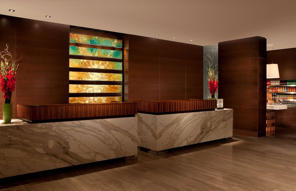 Hilton McLean Tysons Corner - photo 6
