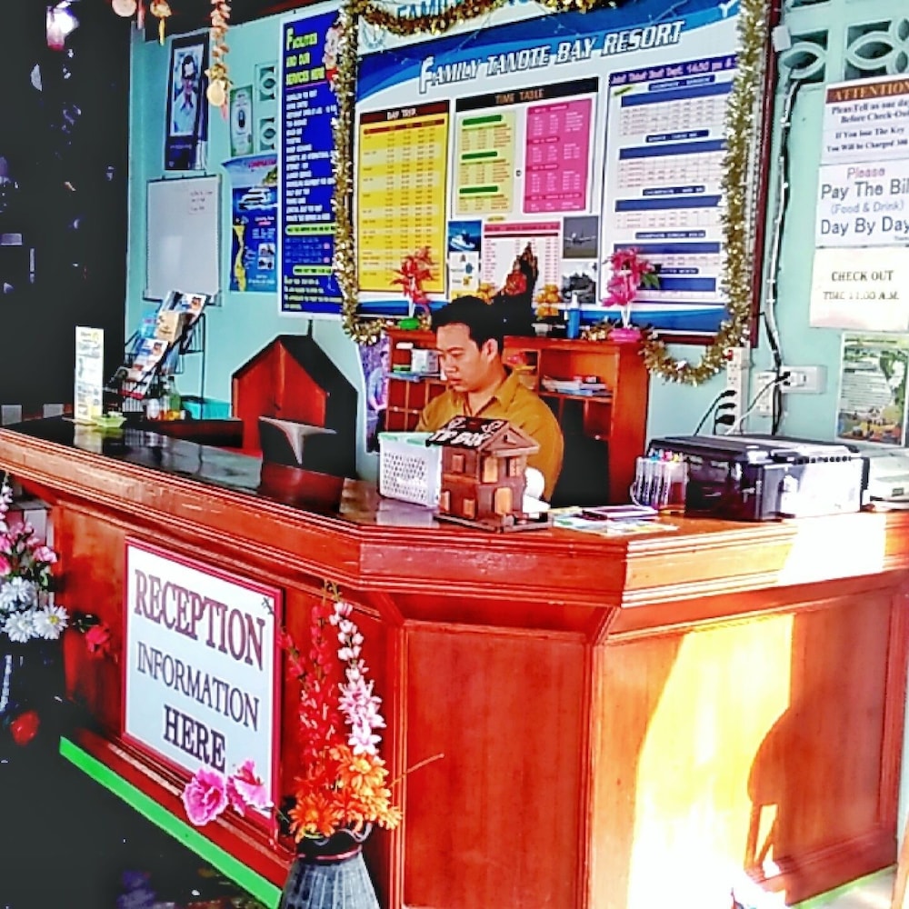 Family Tanote Bay Resort in Koh Tao, Thailand