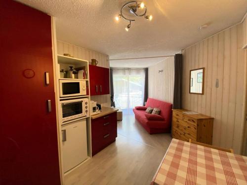 Apartment Appartement Centre Bareges Avec Balcon 4 5 Couchages — 4-Star Luxury Hotel in Luz-Saint-Sauveur, France