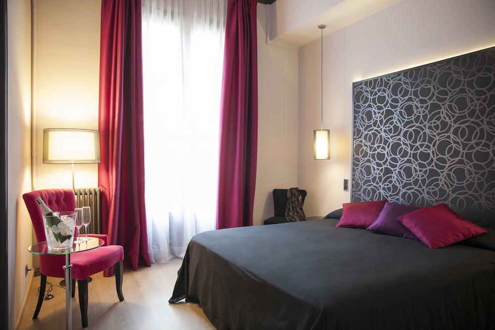 Umma Barcelona Bed & Breakfast Boutique — 4-Star Luxury Hotel in Barcelona, Spain