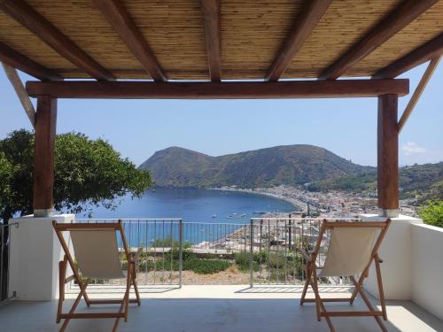 Appartamento con giardino e vista panoramica — hotel in Canneto