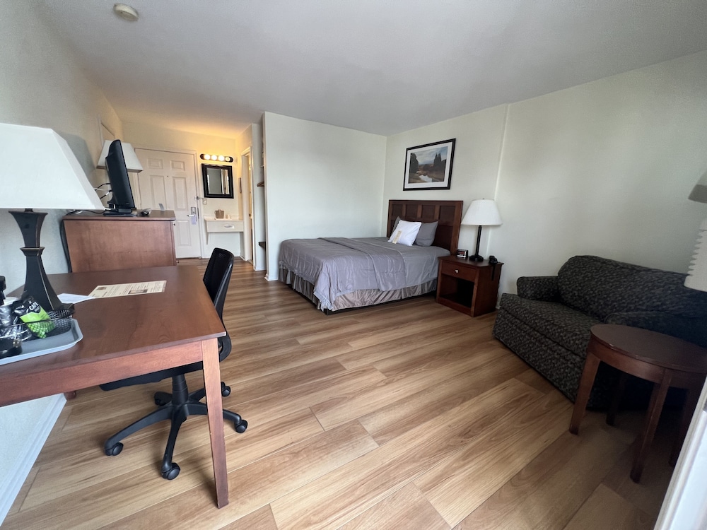 Inn at Cemetery Hill - photo 31