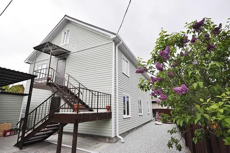 Vishnevaja 28a in Arkhipo-Osipovka, Russia