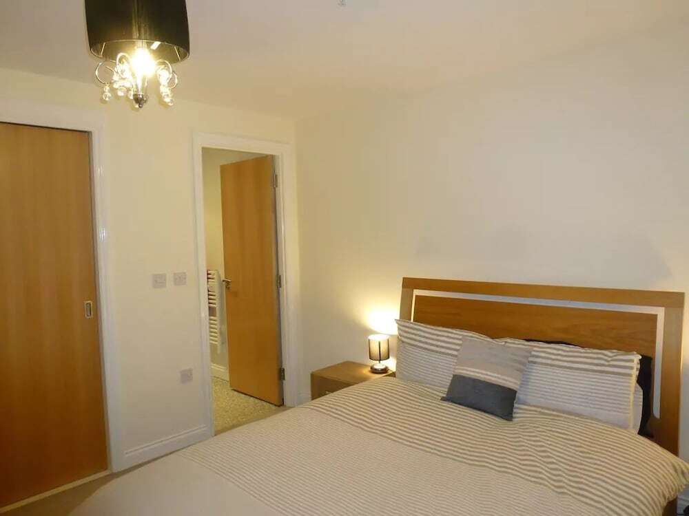 Infinity Serviced Apartments — 4-Star Luxury Hotel in Glasgow, United Kingdom