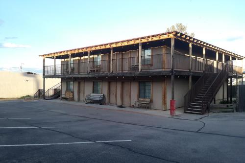Tombstone Motel - photo 7