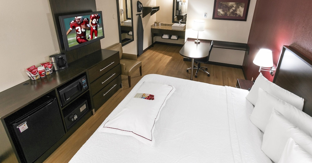 Red Roof Inn PLUS Philadelphia Airport - photo 22