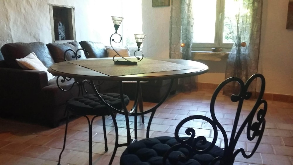 Domaine de la Fée licité — Beaujeu — photo 5