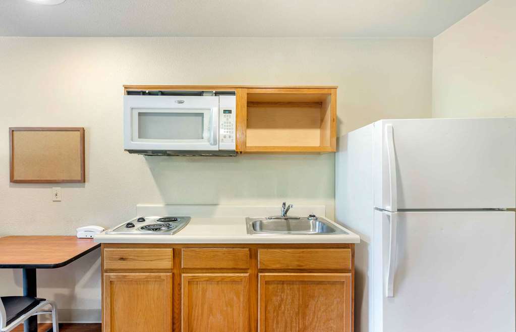 Extended Stay America Select Suites Tuscaloosa - photo 22