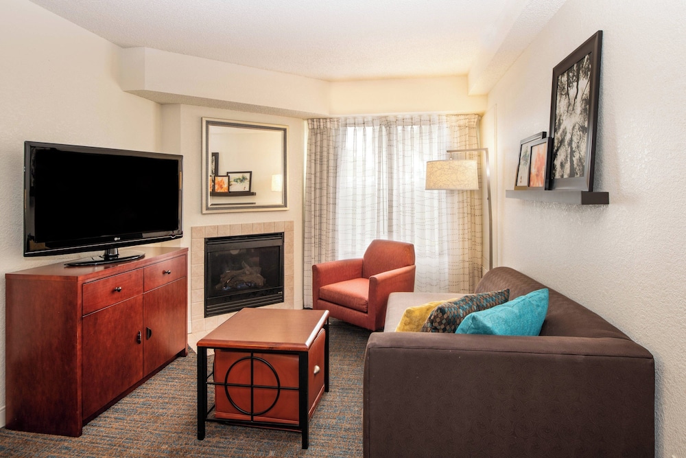 Residence Inn by Marriott Newark Silicon Valley - photo 22
