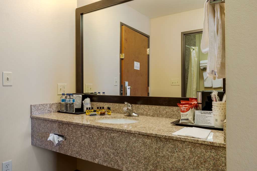 Best Western Plus Red River Inn - photo 14